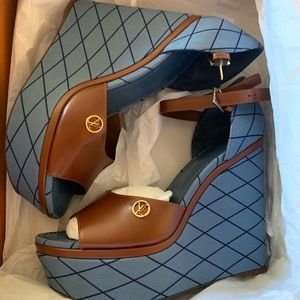 Blossom wedge sandals for sale